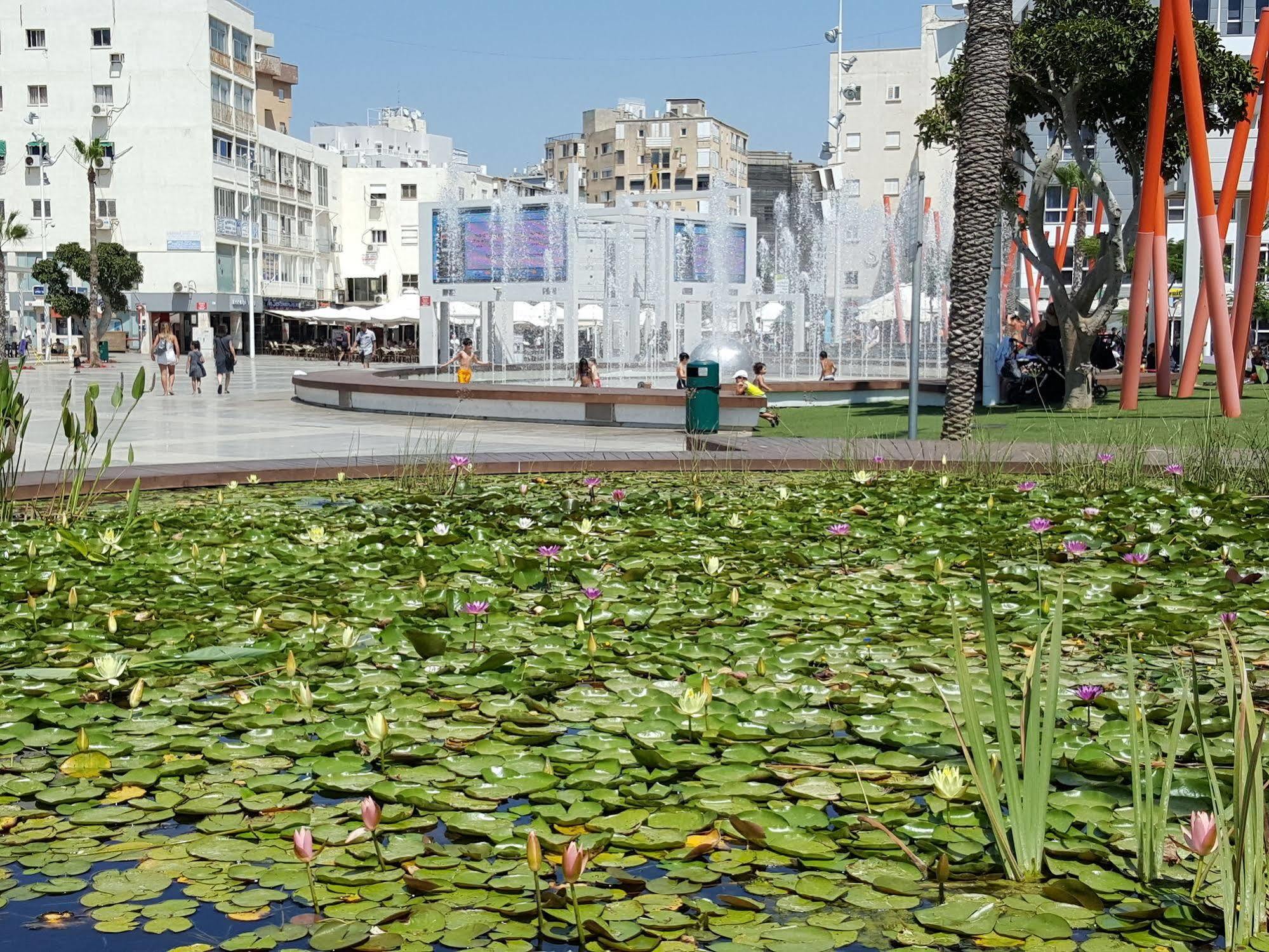 Netanya Motel Pierre Exterior photo